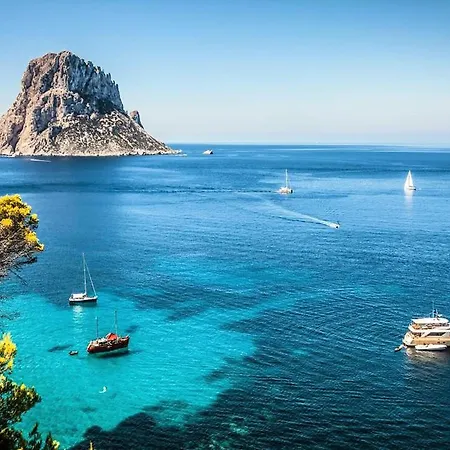 بيت للعطل In Ibiza With Private Pool, Cleaning Included *