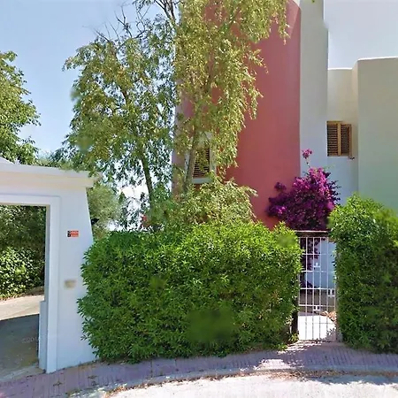 In Ibiza With Private Pool, Cleaning Included بيت للعطل *