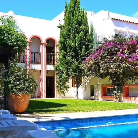 Hébergement de vacances In Ibiza With Private Pool, Cleaning Included