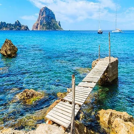In Ibiza With Private Pool, Cleaning Included * Santa Eulària des Riu